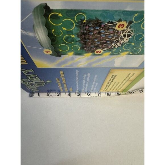 Brand New As Seen On TV Topsy Turvy Upside Down Tomato Planter - Picture 7 of 8